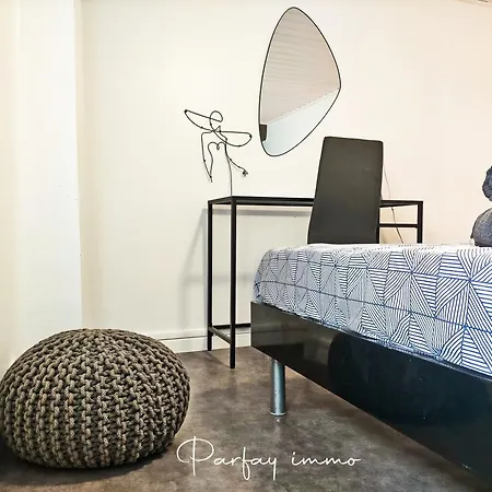 Maison De Bourg Avec Terrasse